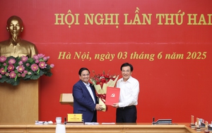 Khai mạc Đại hội đại biểu Đảng bộ Văn phòng Chính phủ nhiệm kỳ 2025-2030- Ảnh 5. Văn phòng Chính phủ: Đóng góp hiệu quả cho hoạt động chỉ đạo, điều hành của Chính phủ