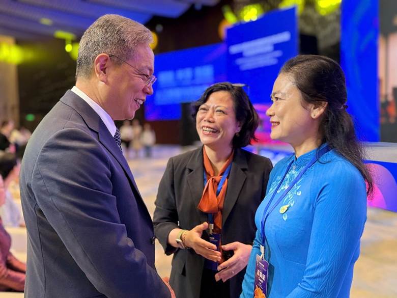 Đoàn đại biểu Hội LHPN Việt Nam tham dự Diễn đàn giao lưu hợp tác phát triển phụ nữ ASEAN 2025- Ảnh 3.