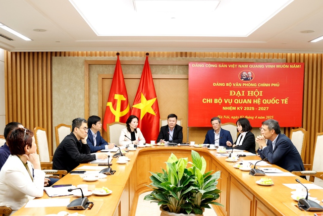 Luôn coi trọng chính trị tư tưởng, nâng cao công tác chuyên môn- Ảnh 1.