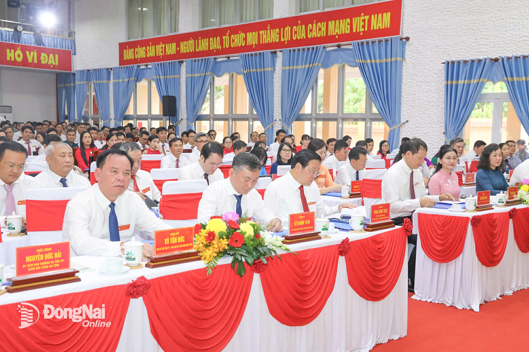 Các đại biểu Trung ương và tỉnh Đồng Nai tham dự đại hội. Ảnh: Huy Anh