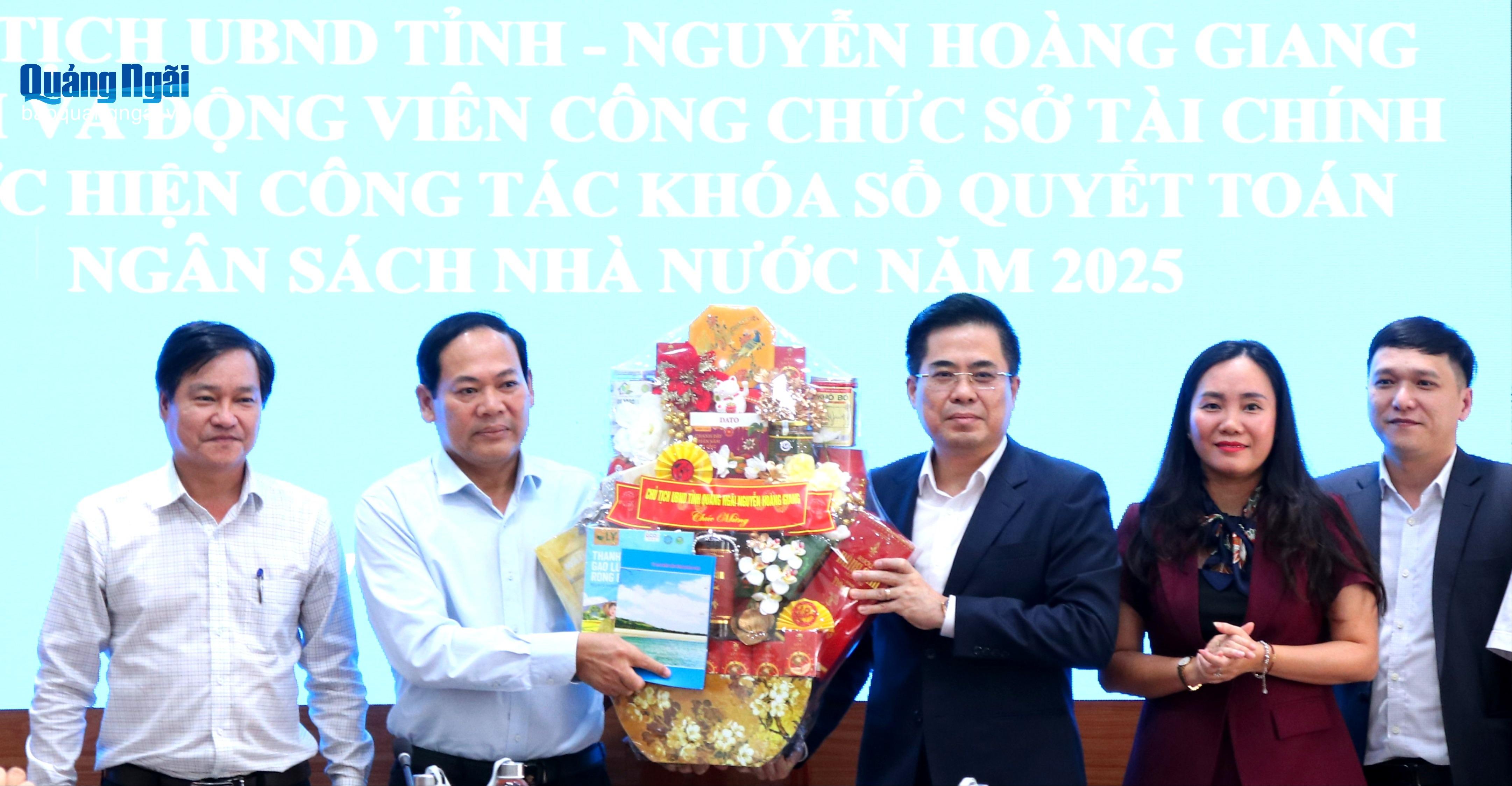 Báo và Phát thanh, Truyền hình Quảng Ngãi