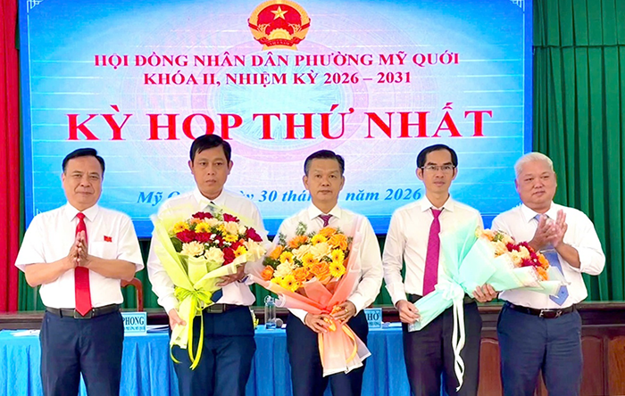 Kiện toàn các chức danh chính quyền của phường Mỹ Quới