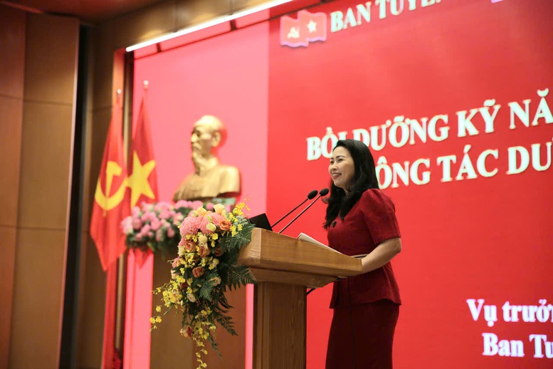 Đảng uỷ Chính phủ tổ chức hội nghị thông tin chuyên đề quý II- Ảnh 2.