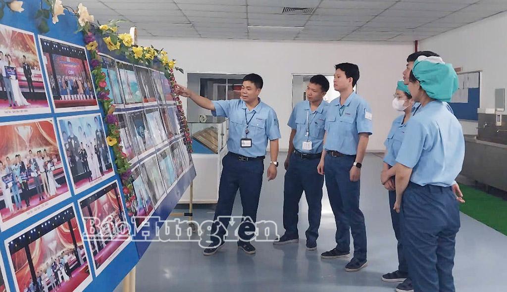 Góc truyền thông cho người lao động tại Công ty TNHH điện tử Canon Việt Nam (Khu công nghiệp phố nối A).