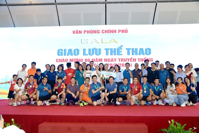 Sôi nổi hoạt động giao lưu thể thao nhân Ngày truyền thống Văn phòng Chính phủ- Ảnh 22.