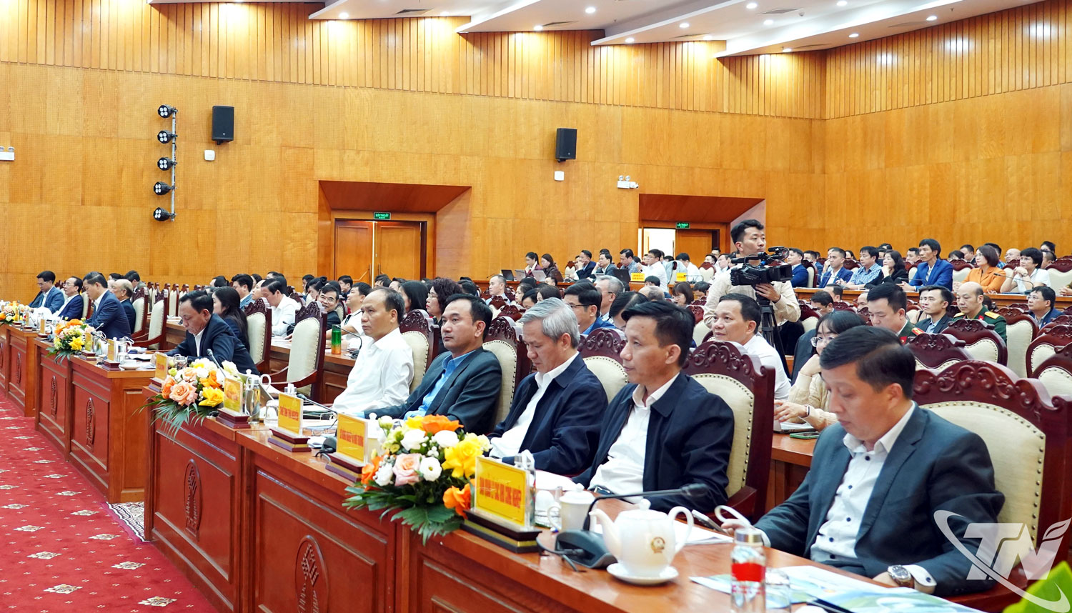 Đại biểu tham dự Hội nghị.