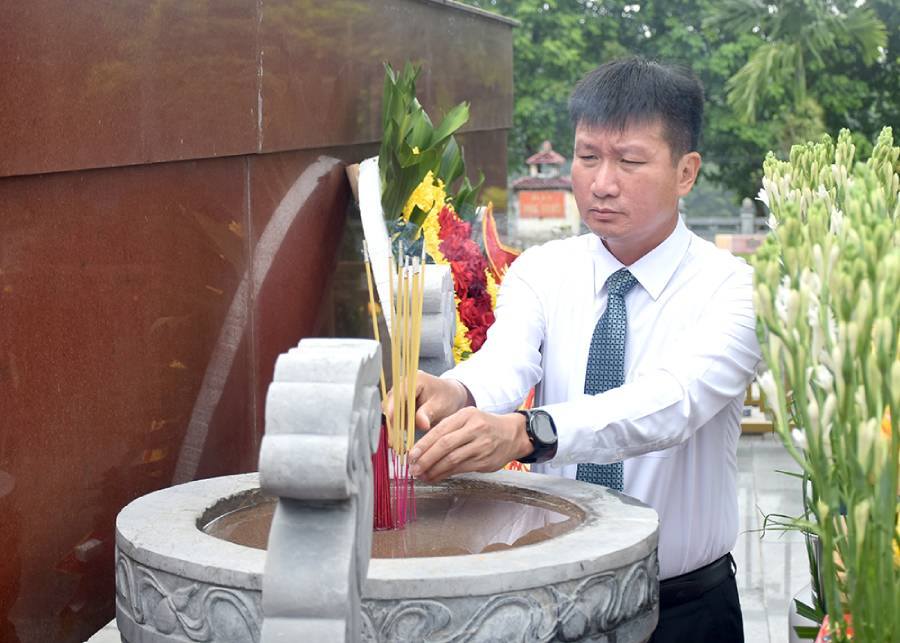 anh tin bai