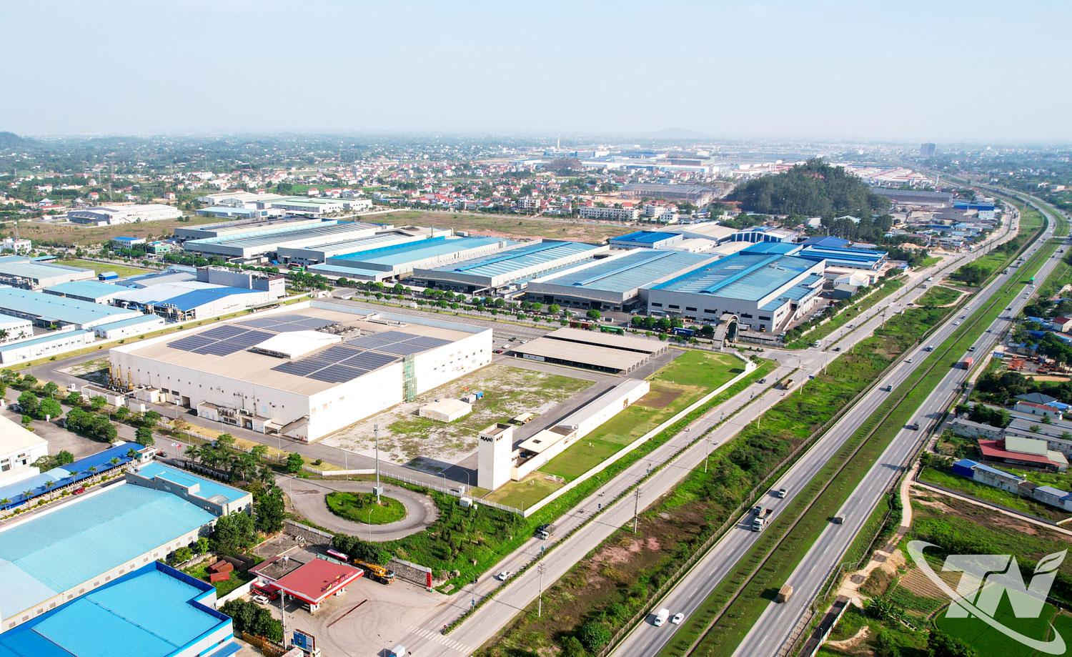 Quy hoạch tỉnh Thái Nguyên thời kỳ 2021-2030, tầm nhìn đến năm 2050 sau điều chỉnh tiếp tục xác định công nghiệp là động lực tăng trưởng chủ đạo. Theo đó, số lượng khu công nghiệp được điều chỉnh tăng từ 20 lên 38 khu, với tổng diện tích hơn 14.155ha.