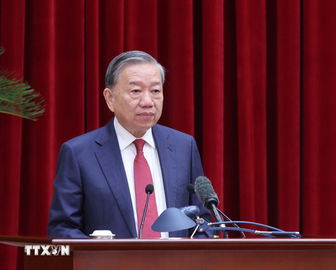 Tổng Bí thư Tô Lâm phát biểu khai mạc Hội nghị lần thứ 14 Ban Chấp hành Trung ương Đảng khóa XIII. Ảnh: TTXVN