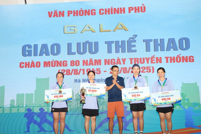 Sôi nổi hoạt động giao lưu thể thao nhân Ngày truyền thống Văn phòng Chính phủ- Ảnh 15.
