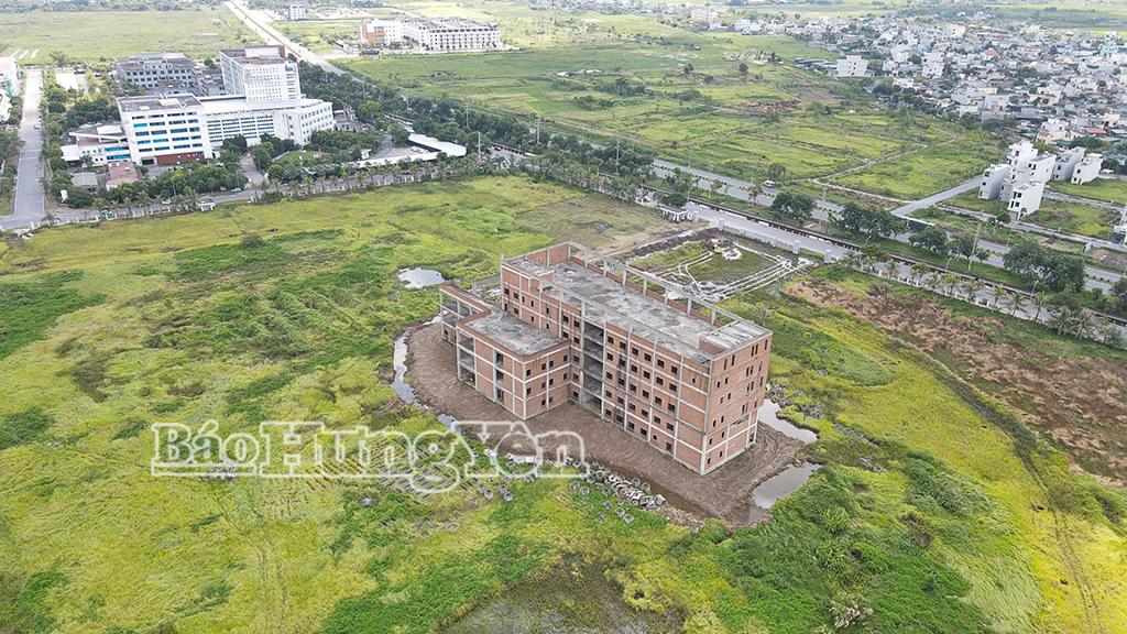 Dự án xây dựng Bệnh viện Đa khoa Thái Bình được xây dựng trên khu đất rộng 12 ha tại khu trung tâm y tế tỉnh, thuộc địa phận phường Trần Lãm.