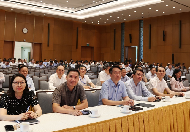 4 Nghị quyết chiến lược đưa đất nước 'cất cánh'- Ảnh 4. 4 Nghị quyết chiến lược đưa đất nước 'cất cánh'- Ảnh 4.