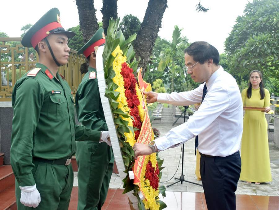 anh tin bai