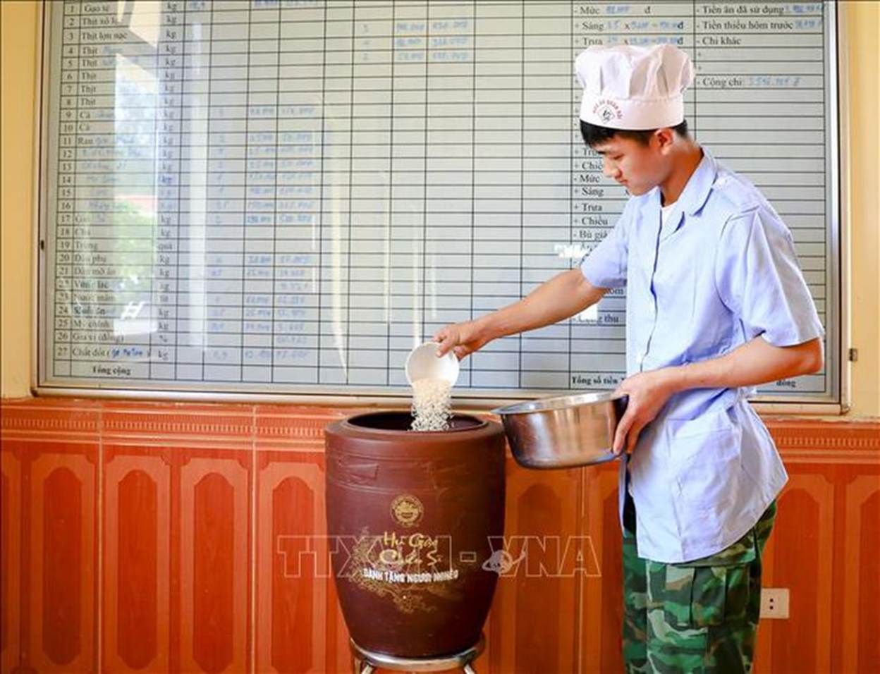 THỰC HÀNH TIẾT KIỆM- Ảnh 4.