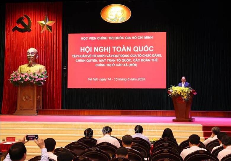 Thủ tướng Phạm Minh Chính phát biểu chỉ đạo Hội nghị. Ảnh: Văn Điệp/TTXVN    