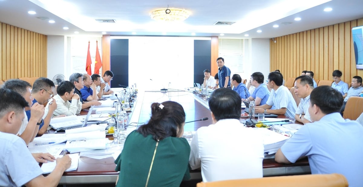 Quang cảnh cuộc họp. Ảnh: Mai Đan.
