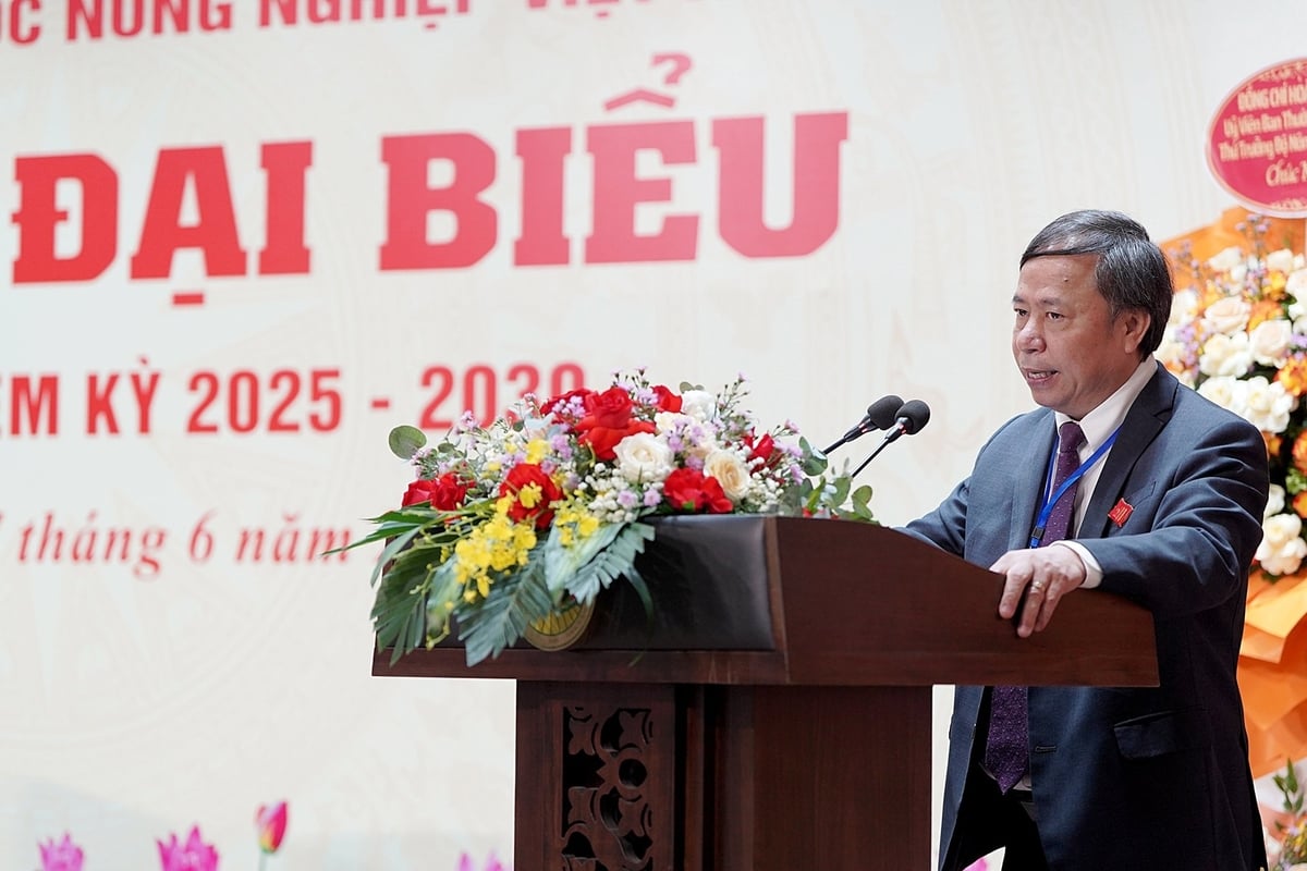 Bí thư Đảng ủy, Giám đốc VAAS Nguyễn Hồng Sơn phát biểu tại đại hội. Ảnh: Bảo Thắng.