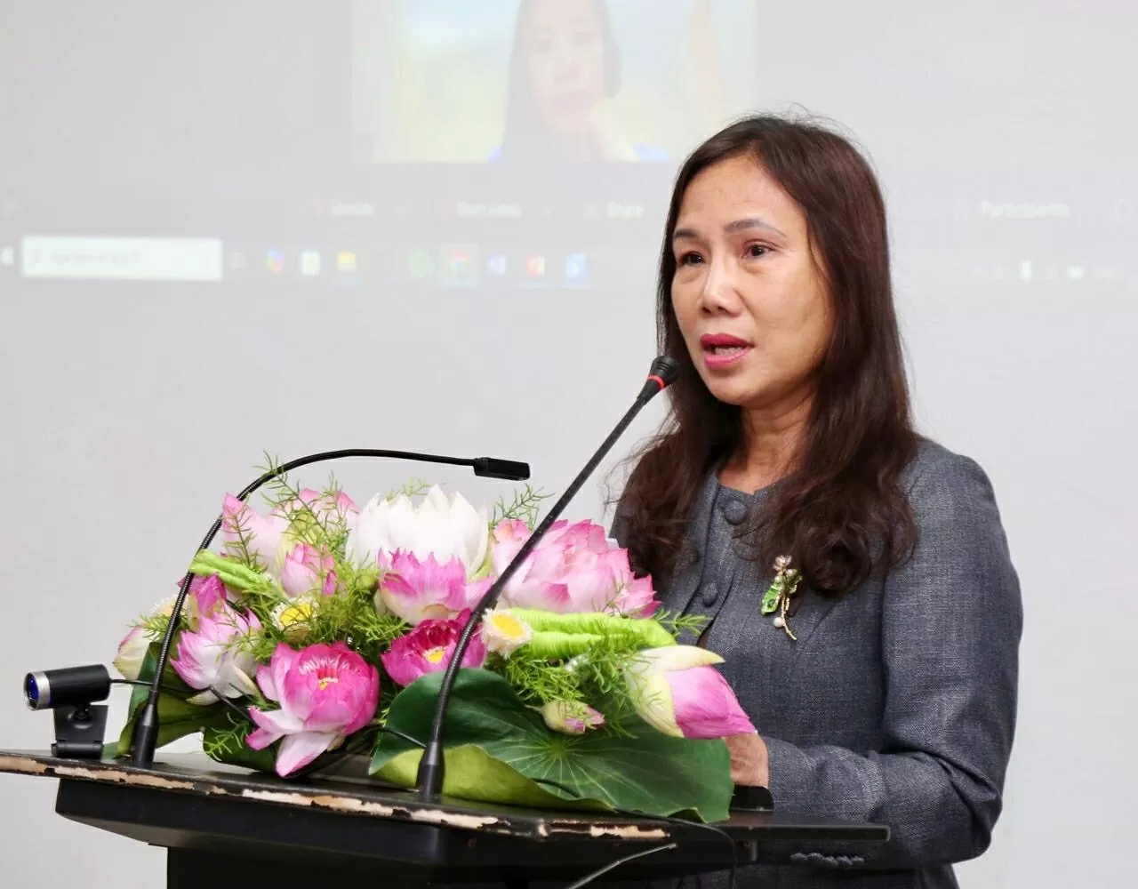 Hội thảo Kinh doanh - đầu tư tại Việt Nam: Cơ hội, thách thức và chiến lược cho doanh nghiệp Sri Lanka Hội thảo Kinh doanh đầu tư tại Việt Nam: Cơ hội, thách thức và chiến lược cho doanh nghiệp Sri Lanka