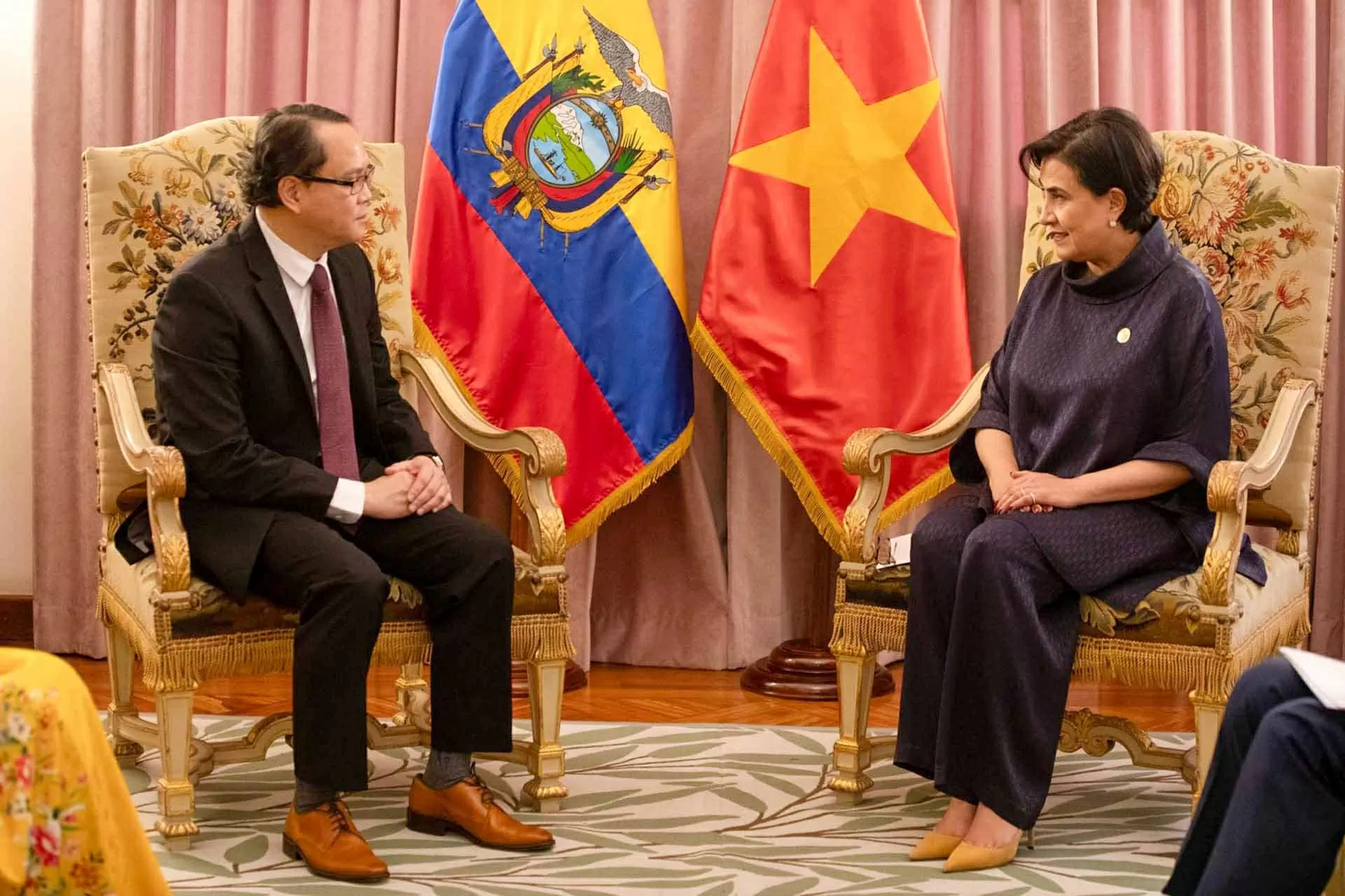 Đại sứ Nguyễn Việt Cường trình Thư ủy nhiệm lên Tổng thống Ecuador