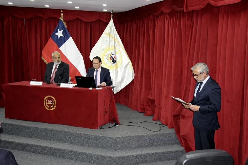 Việt Nam chủ trương giải quyết mọi khác biệt bằng biện pháp hòa bình, kiềm chế và đối thoại Việt Nam chủ trương giải quyết mọi khác biệt bằng biện pháp hòa bình, kiềm chế và đối thoại