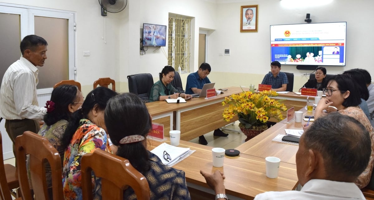 Quang cảnh buổi tiếp công dân. Ảnh: Trường Giang.