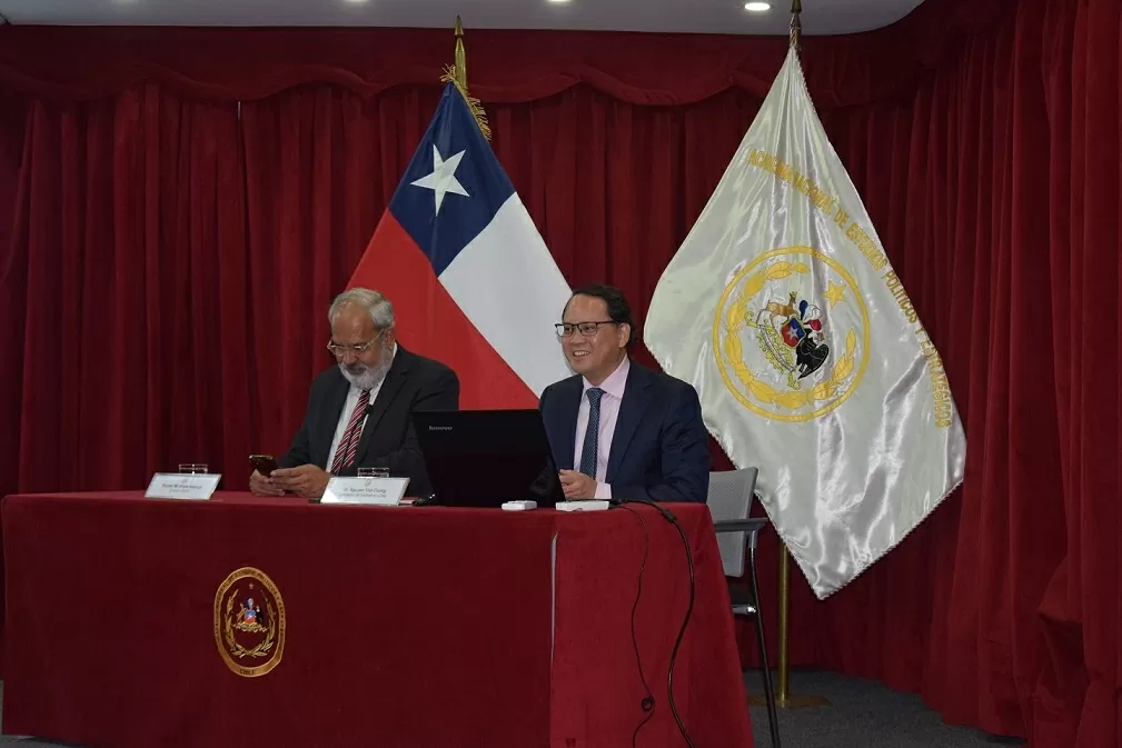 Việt Nam chủ trương giải quyết mọi khác biệt bằng biện pháp hòa bình, kiềm chế và đối thoại Việt Nam chủ trương giải quyết mọi khác biệt bằng biện pháp hòa bình, kiềm chế và đối thoại