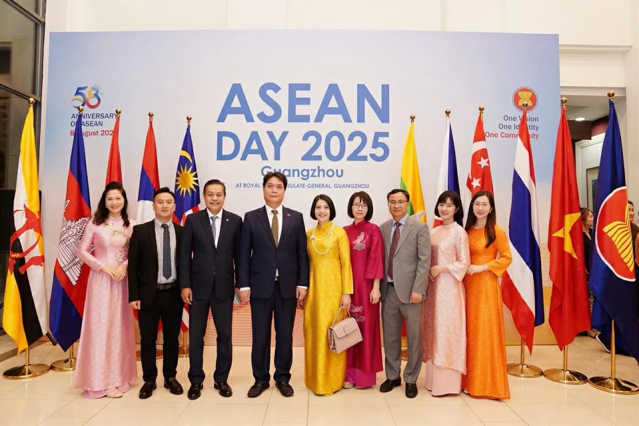 Chuỗi sự kiện chào mừng 58 năm Ngày thành lập ASEAN tại Quảng Châu, Trung Quốc