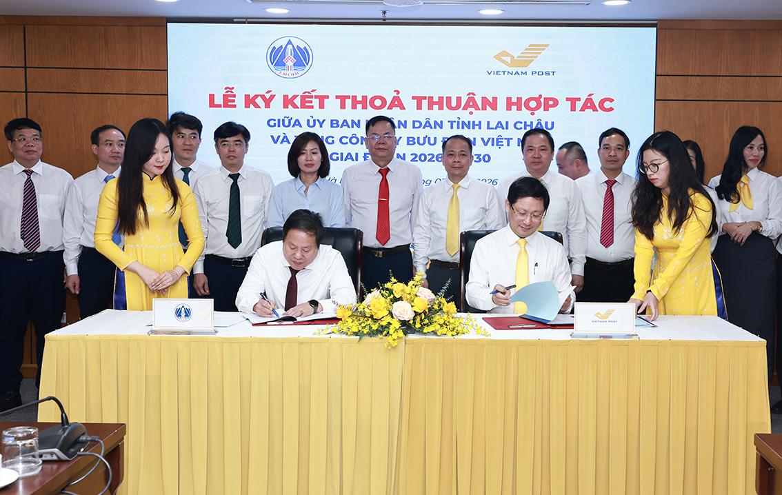 Bưu điện Việt Nam hợp tác với tỉnh Lai Châu đưa dịch vụ công đến gần người dân- Ảnh 1.