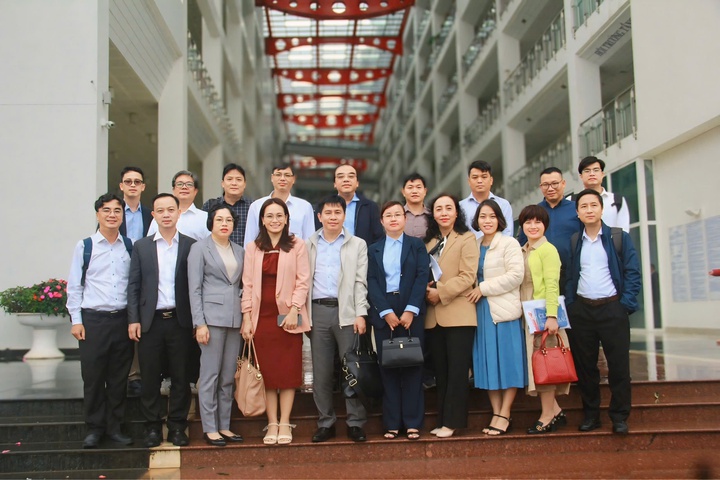 Bộ KH&CN đồng hành cùng Lâm Đồng tháo gỡ vướng mắc, nâng cao hiệu quả mô hình chính quyền địa phương hai cấp - Ảnh 11.