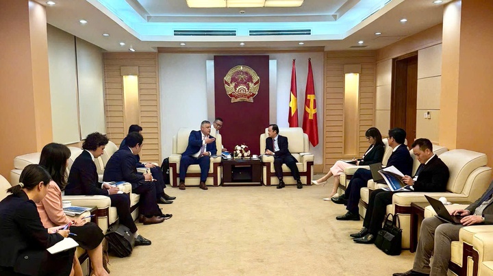 Amazon chọn Việt Nam để triển khai dự án vệ tinh Kuiper, hướng tới kết nối số toàn diện - Ảnh 1.