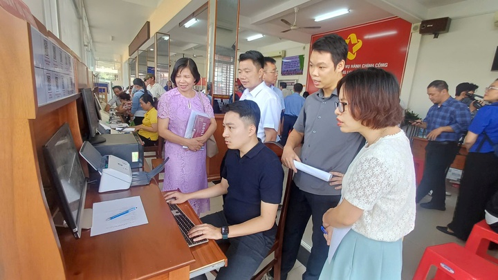 Bộ KH&CN trực tiếp giải quyết vướng mắc trong vận hành chính quyền hai cấp tại Tây Ninh - Ảnh 4.