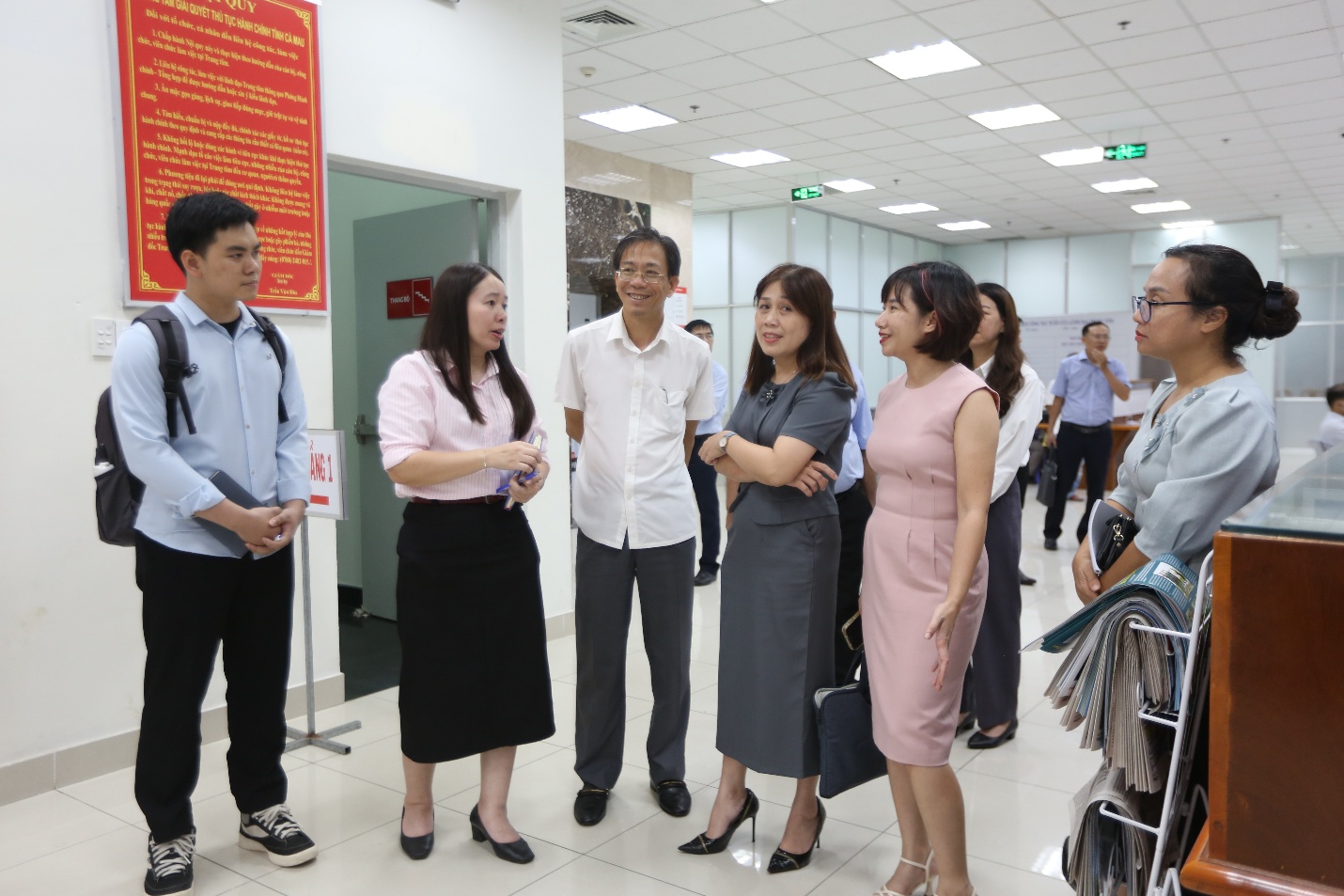 Bộ KH&CN tháo gỡ nhiều kiến nghị của tỉnh Cà Mau về vận hành chính quyền hai cấp- Ảnh 4. Bộ KH&CN tháo gỡ nhiều kiến nghị của tỉnh Cà Mau về vận hành chính quyền hai cấp- Ảnh 4.