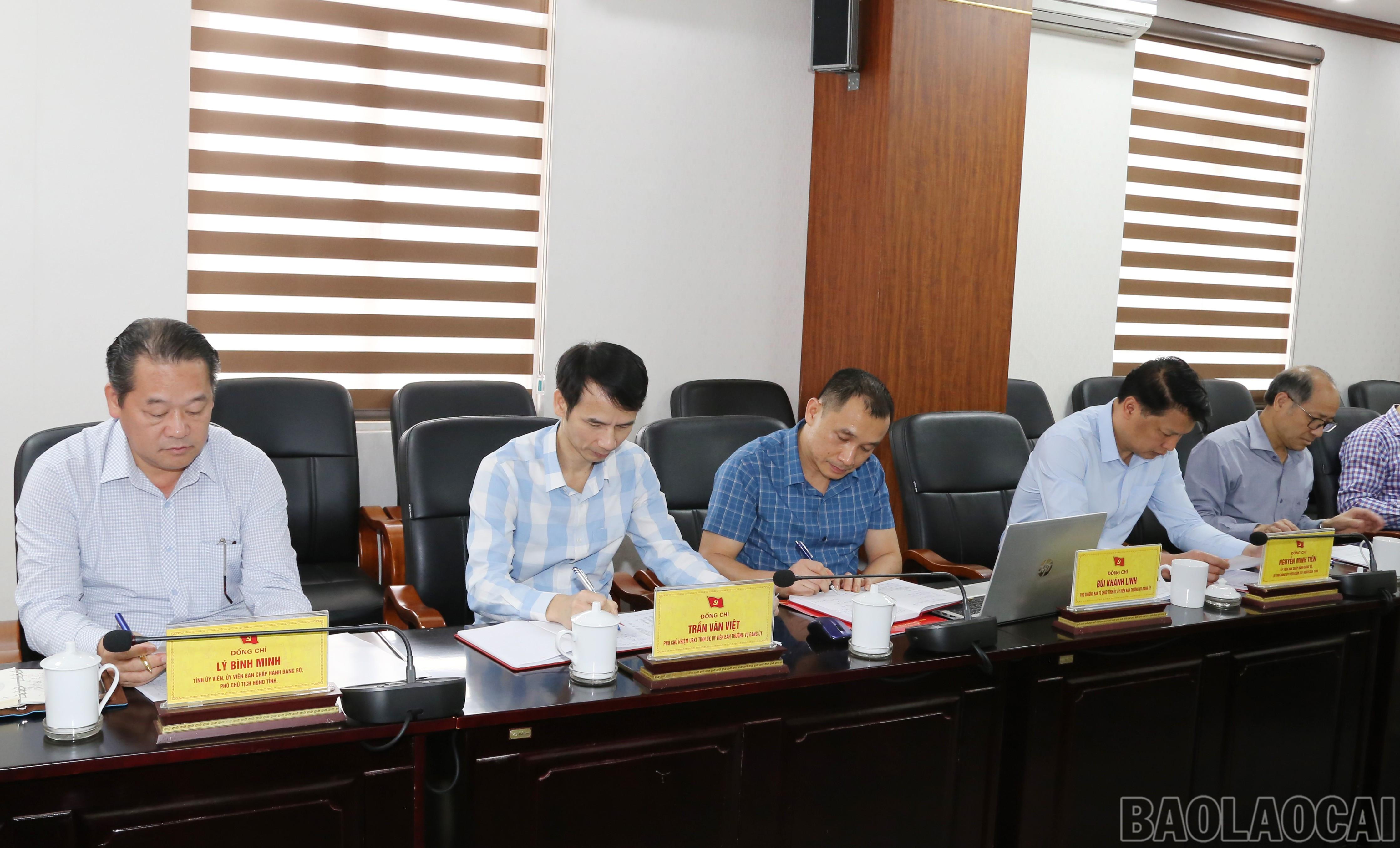 Đại biểu dự hội nghị. baolaocai-br_img-0599.jpg