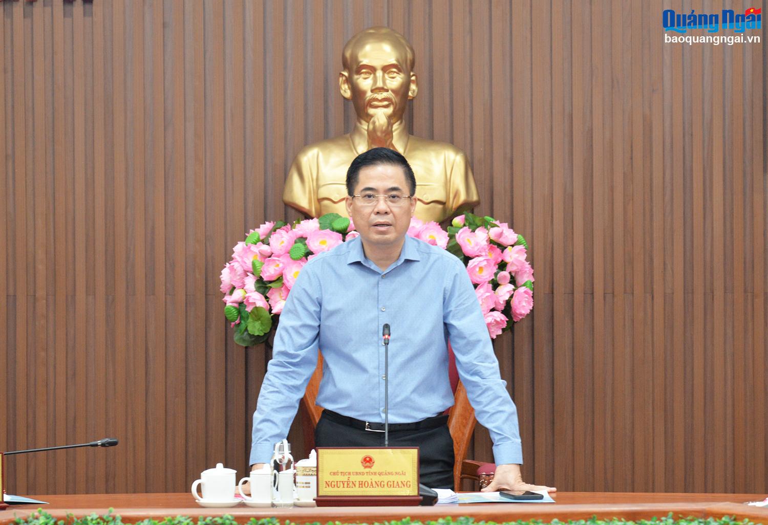 Phó Bí thư Tỉnh ủy, Chủ tịch UBND tỉnh Nguyễn Hoàng Giang phát biểu kết luận phiên họp.