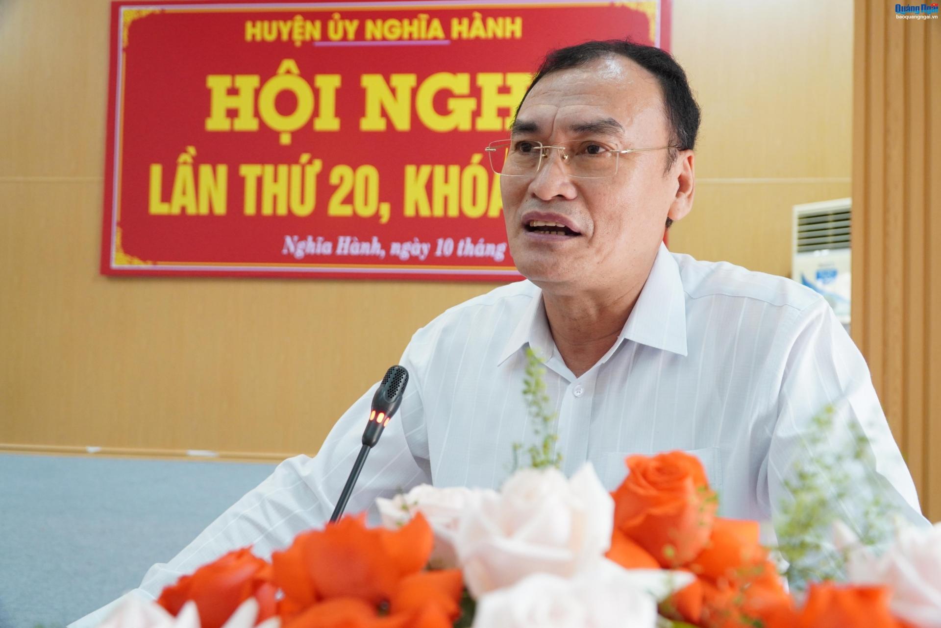 Chủ nhiệm Ủy ban Kiểm tra Tỉnh ủy Võ Văn Quỳnh phát biểu chỉ đạo tại hội nghị. 