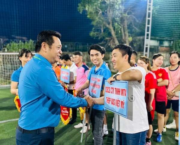Công đoàn tổ chức chương trình “Công nhân sáng tạo, vững tin bước vào kỷ nguyên mới”