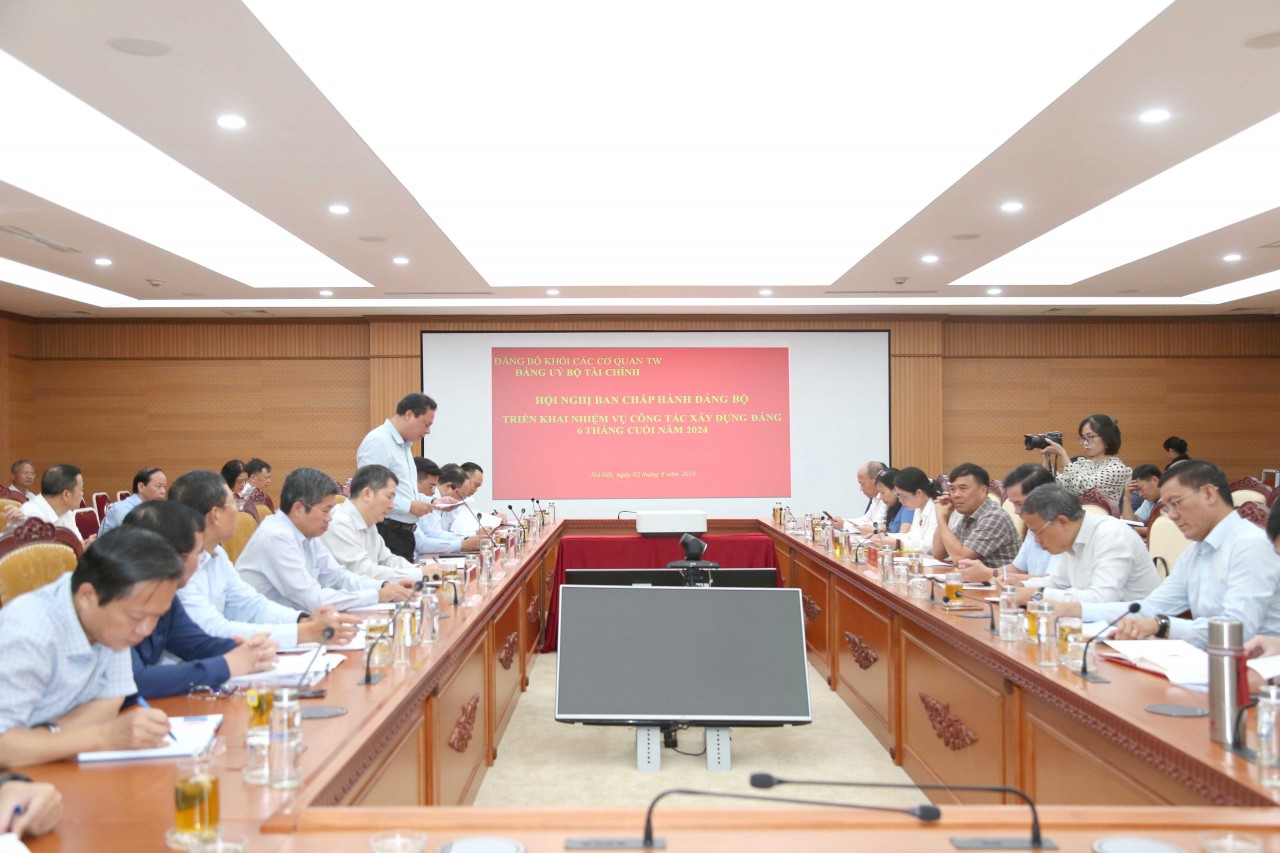 Ban chấp hành Đảng bộ Bộ Tài chính tổ chức hội nghị mở rộng lần thứ 17