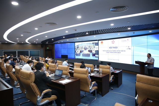 Cán bộ, công chức VPCP nâng cao kỹ năng tư vấn và phát triển chính sách - Ảnh 2.